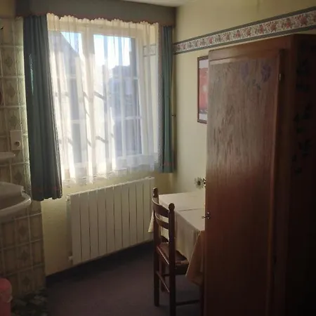 Hotel Restaurant Zum Schnogaloch Obernai