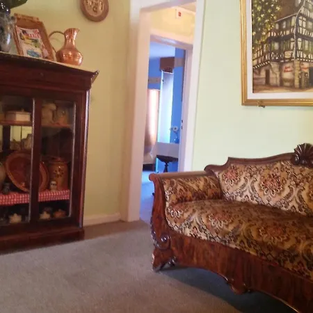 Restaurant Zum Schnogaloch 2*